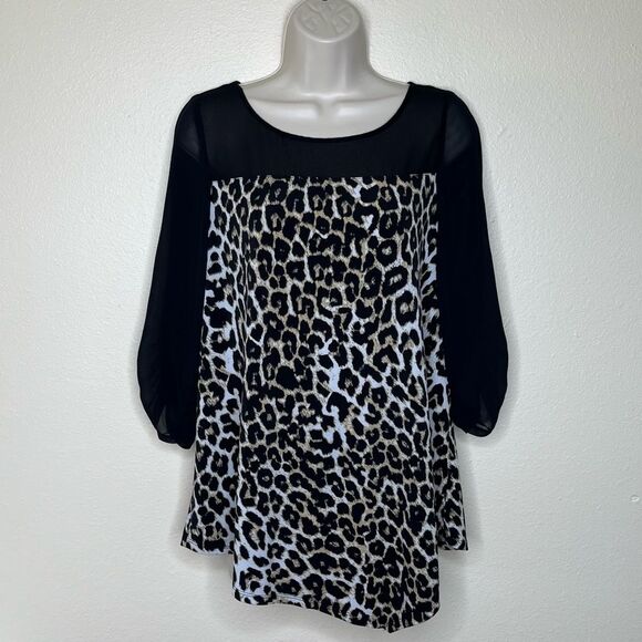 Vince Camuto Leopard Print Black Chiffon Asymmetric Hem Top Women Size Medium - Picture 11 of 11
